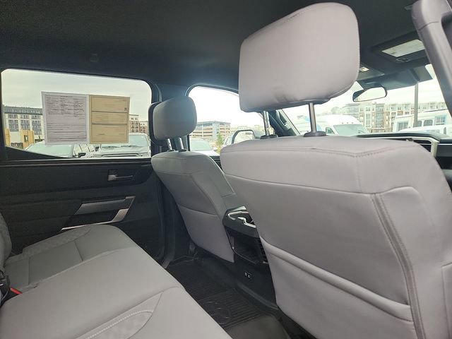 Used 2025 Toyota Tundra SR5 AWD/4WD image 27