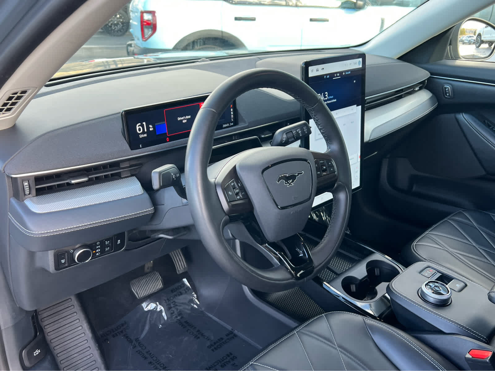 Certified 2023 Ford Mustang Mach-E Select AWD/4WD image 27