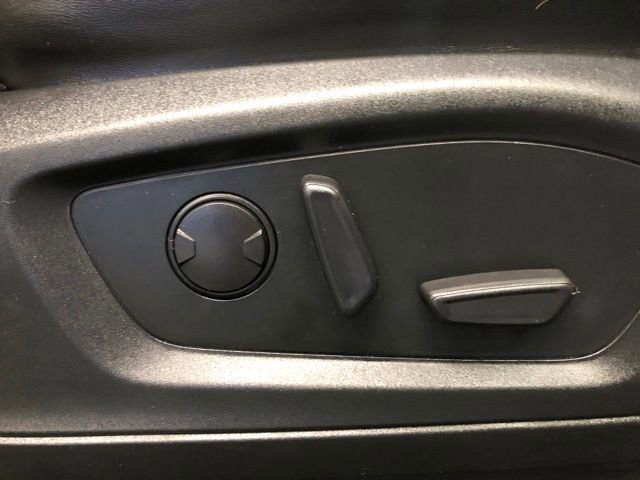 Certified 2022 Ford Explorer XLT w/ Equipment Group 202A image 35