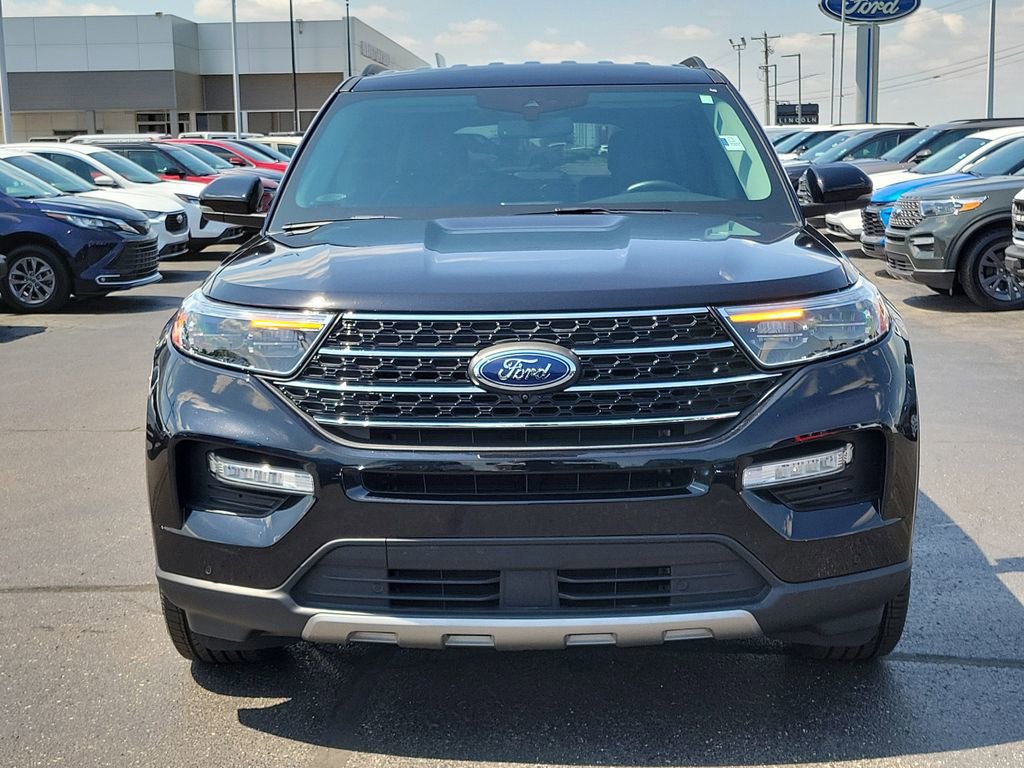 Certified 2023 Ford Explorer XLT w/ Equipment Group 202A AWD/4WD image 8