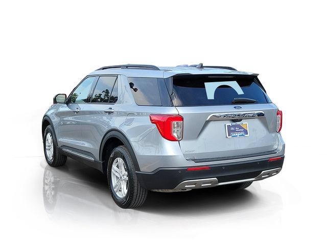 Certified 2023 Ford Explorer XLT w/ Equipment Group 202A AWD/4WD image 5