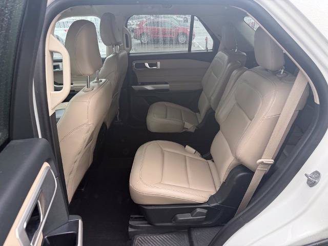 Certified 2024 Ford Explorer XLT w/ Equipment Group 202A AWD/4WD image 13