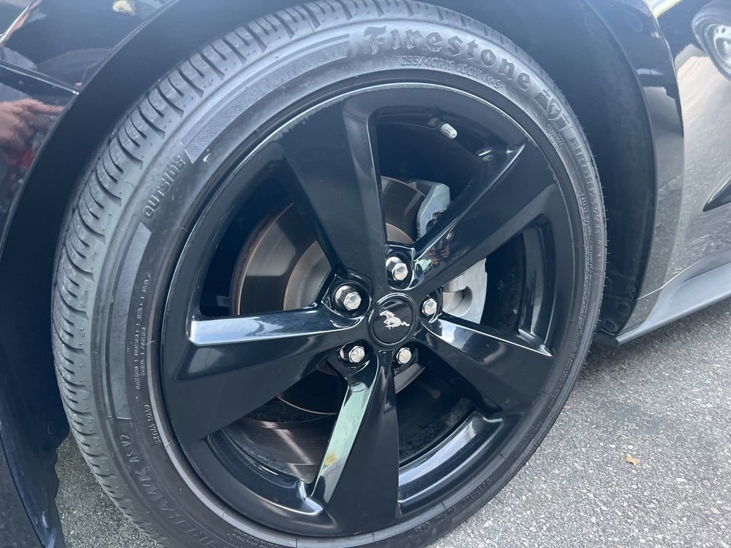 Certified 2021 Ford Mustang Coupe w/ Black Accent Package image 13