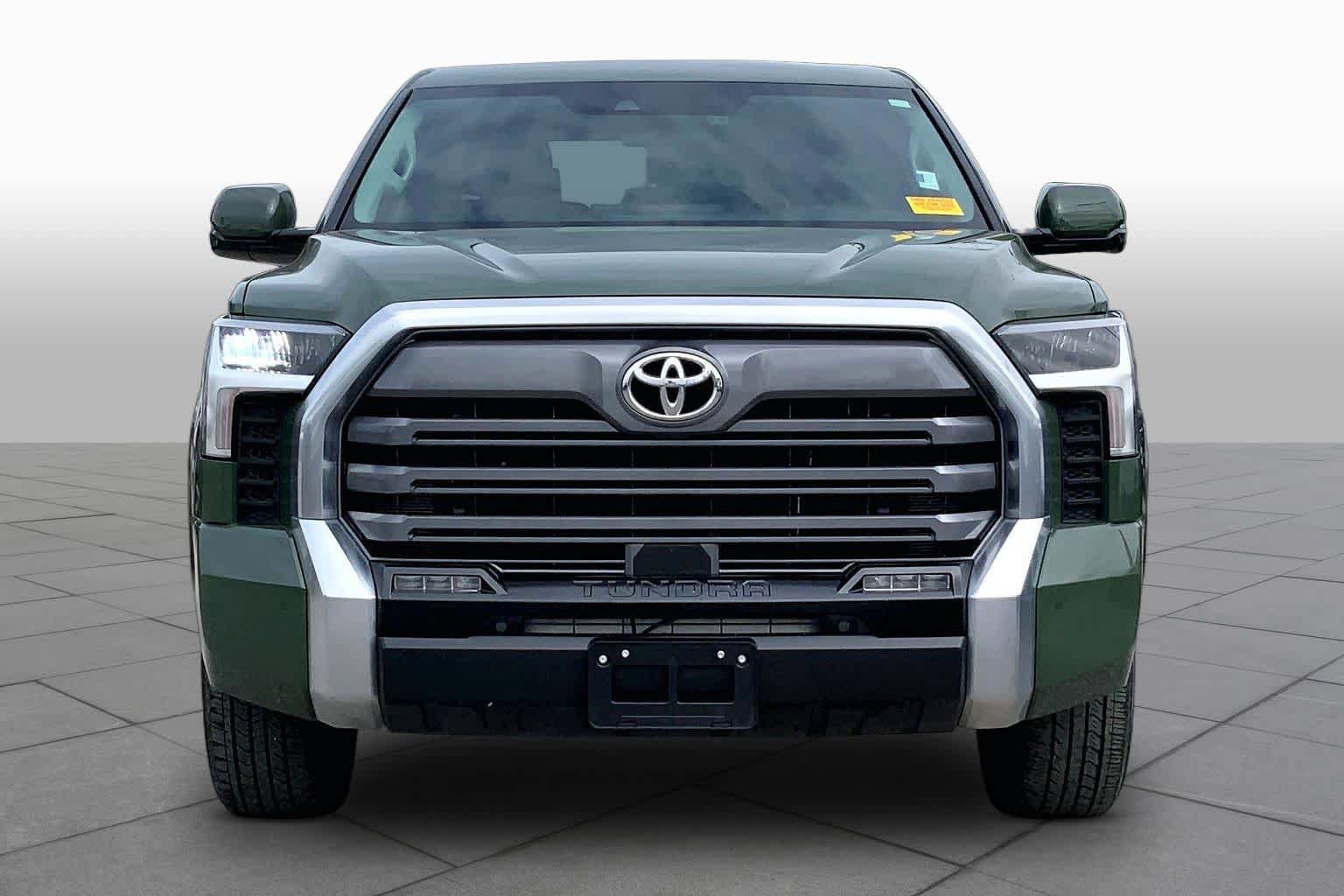 Used 2023 Toyota Tundra Limited w/ Power Package RWD image 4