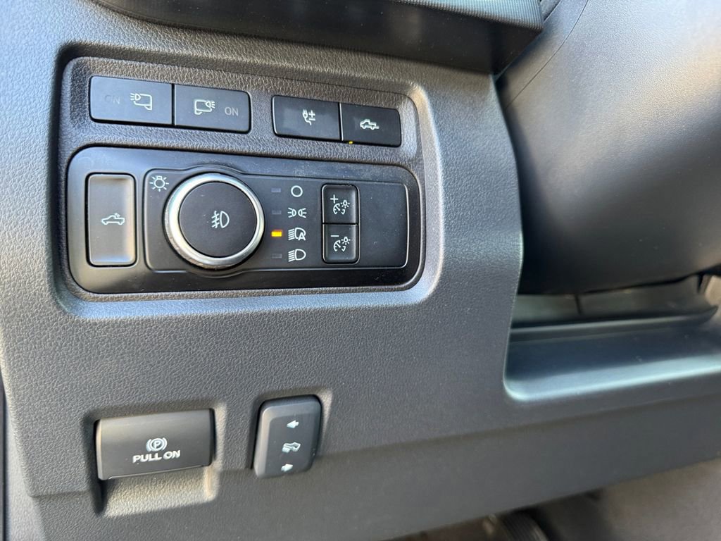 Certified 2024 Ford F350 Platinum image 23