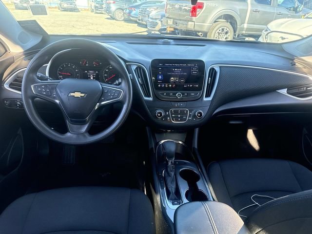 Used 2023 Chevrolet Malibu LT image 12