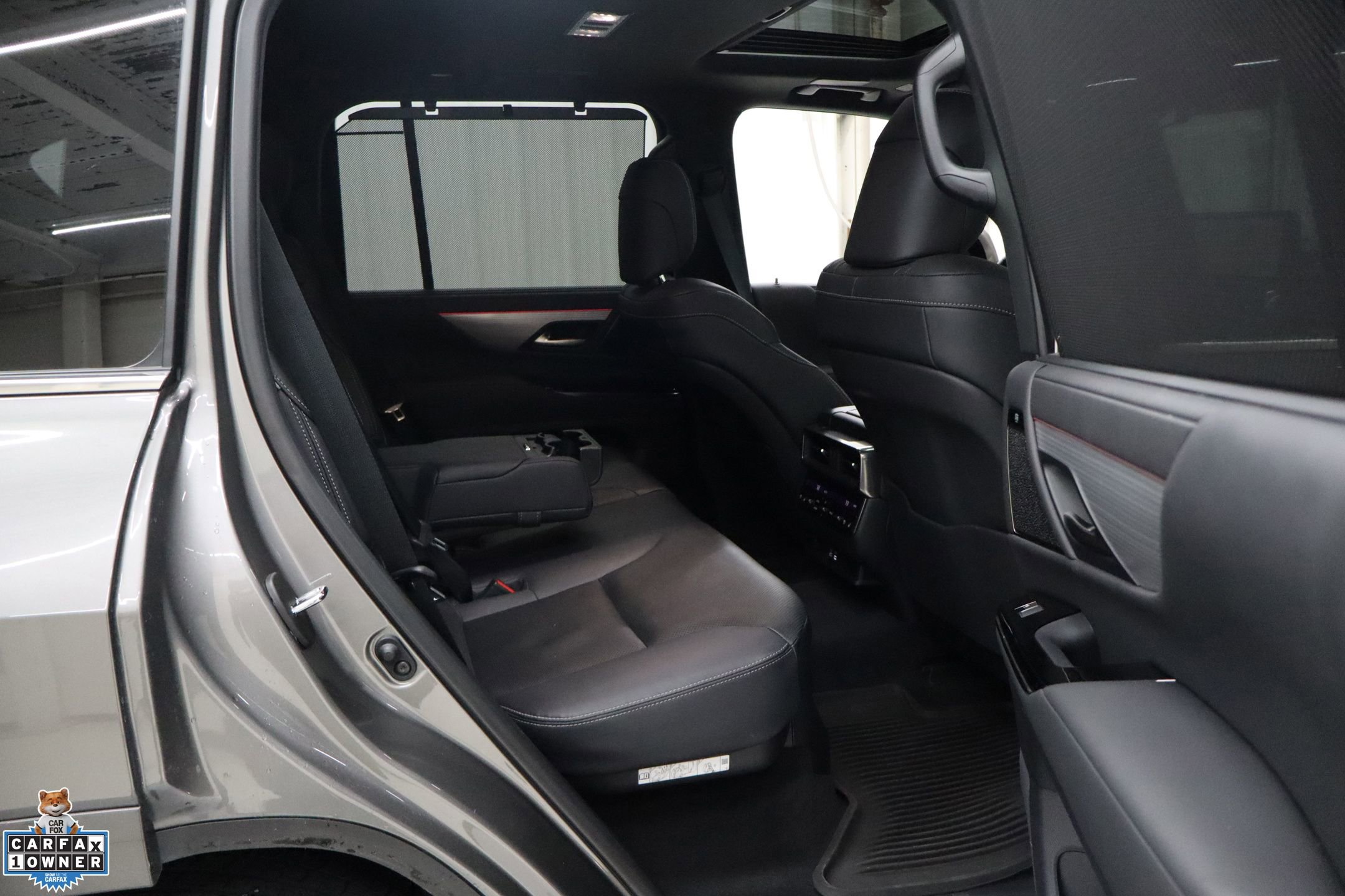 Used 2024 Lexus LX 600 F Sport AWD/4WD image 34