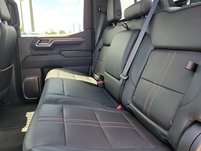 Used 2022 Chevrolet Silverado 1500 High Country RWD image 16