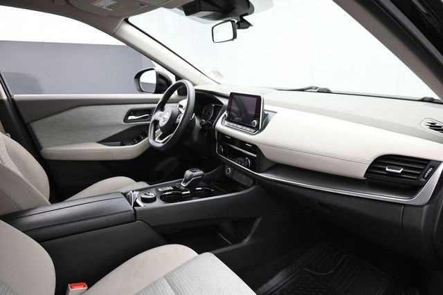 Used 2023 Nissan Rogue SV AWD/4WD image 29