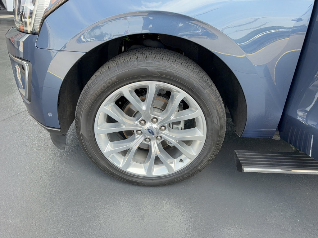 Certified 2019 Ford Expedition Limited w/ Equipment Group 302A RWD image 41