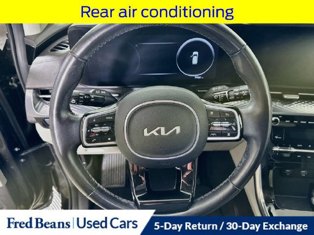 Used 2023 Kia Carnival SX Prestige FWD image 14