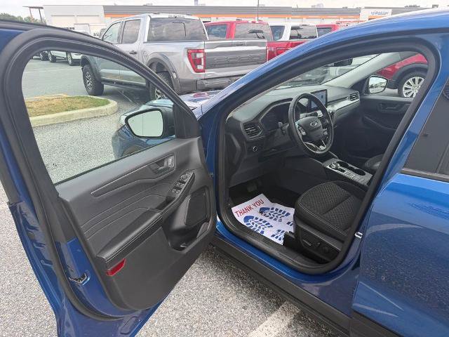 Certified 2023 Ford Escape Active AWD/4WD image 10