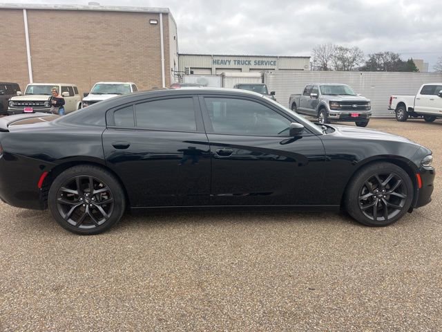 Used 2022 Dodge Charger SXT w/ Blacktop Package image 13