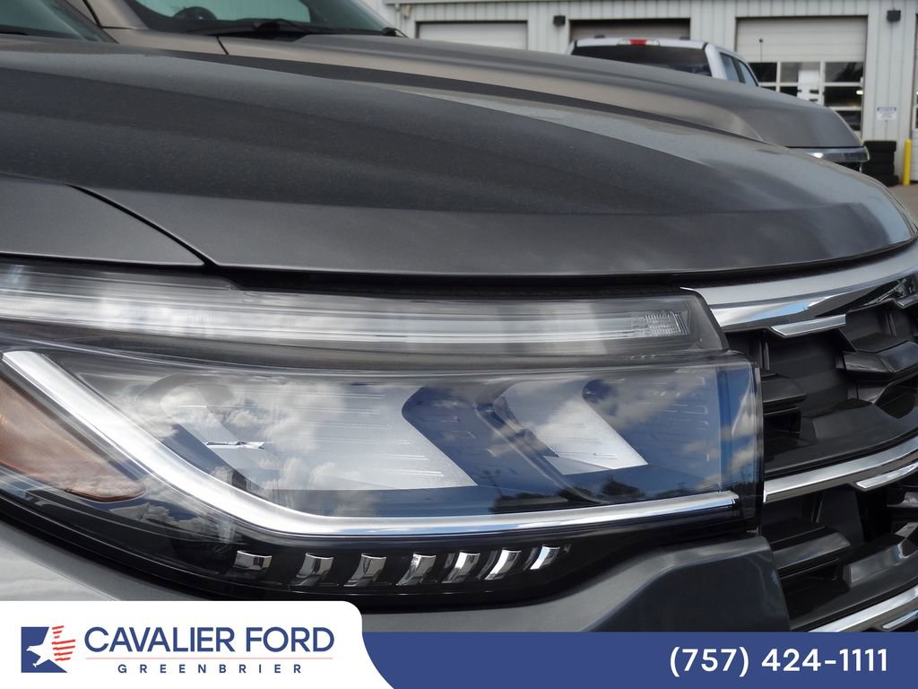 Certified 2026 Ford Explorer Active w/ Active Comfort Package AWD/4WD image 18