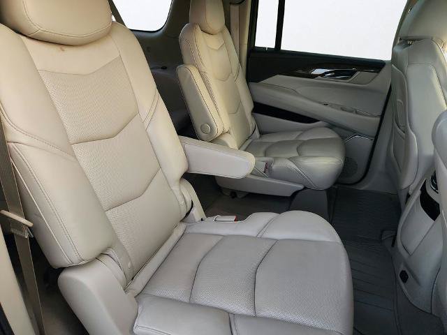 Used 2020 Cadillac Escalade ESV Luxury RWD image 28