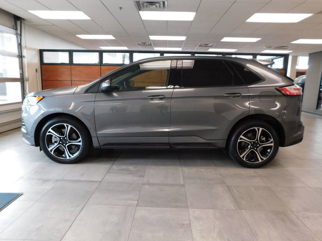 Certified 2022 Ford Edge ST w/ Equipment Group 401A AWD/4WD image 8