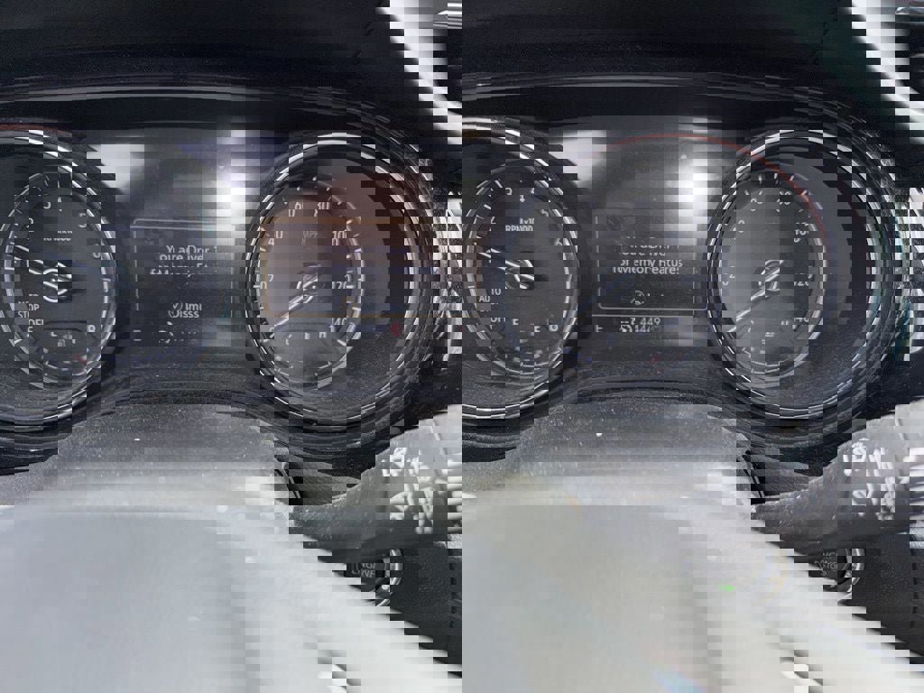 Used 2023 Buick Encore GX Essence w/ Experience Buick Package image 16