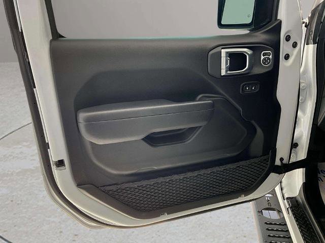 Used 2024 Jeep Wrangler Sport image 16