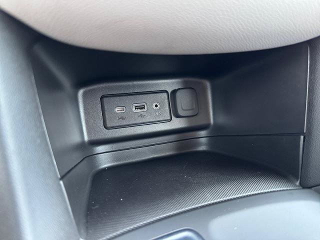 Used 2024 Chevrolet Equinox LS w/ Driver Confidence II Package FWD image 21