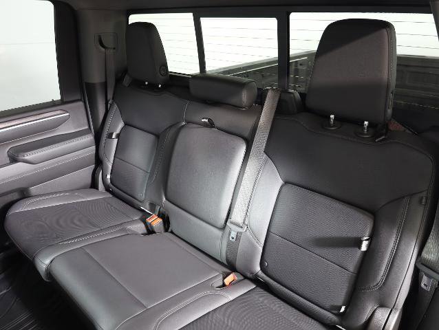 Used 2025 Chevrolet Silverado 3500 LTZ w/ LTZ Plus Package image 11