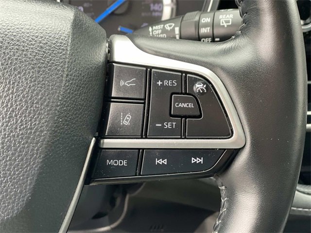 Used 2022 Toyota Highlander Platinum image 10