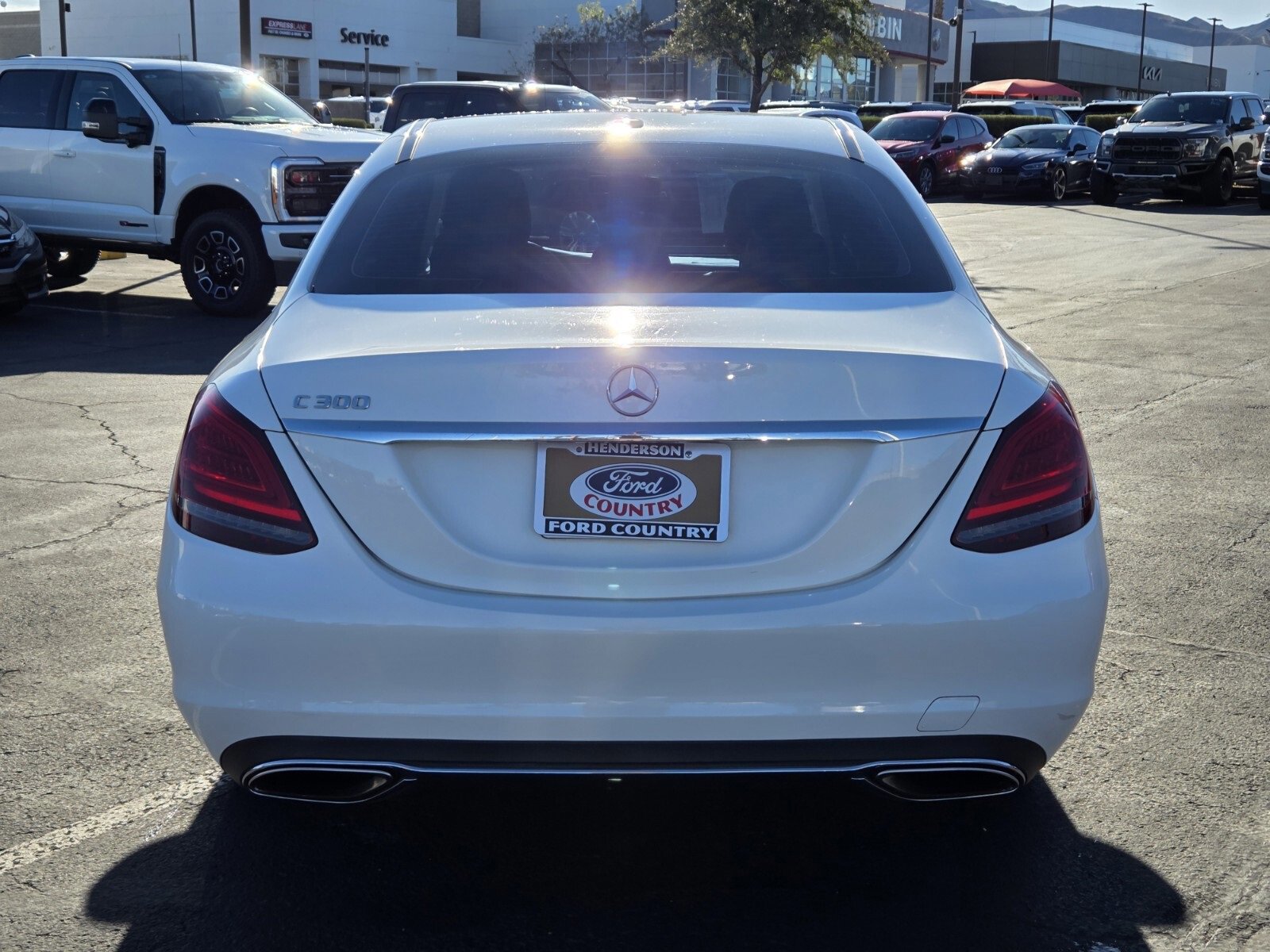 Used 2019 Mercedes-Benz C 300 C 300 image 4