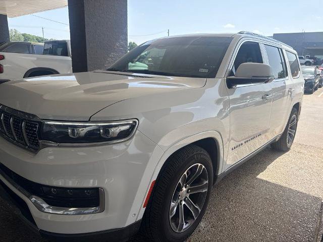 Used 2022 Jeep Grand Wagoneer Series I AWD/4WD image 1