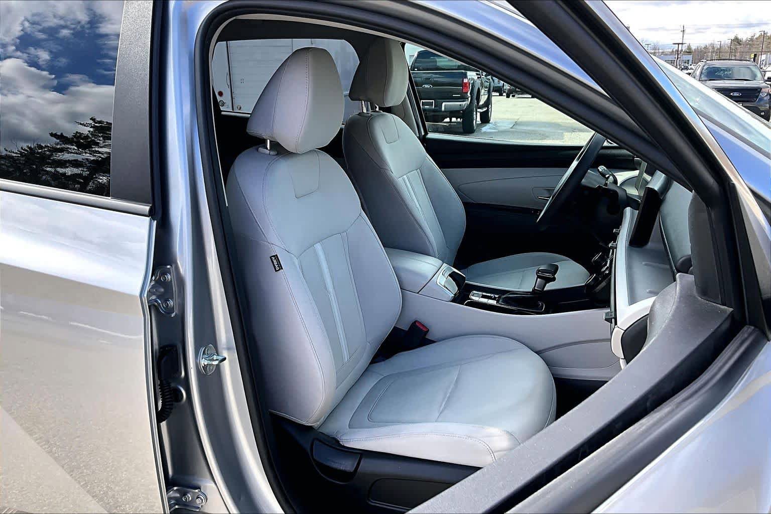 Used 2025 Hyundai Tucson SEL AWD/4WD image 8