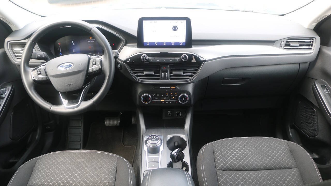 Certified 2024 Ford Escape Active AWD/4WD image 15