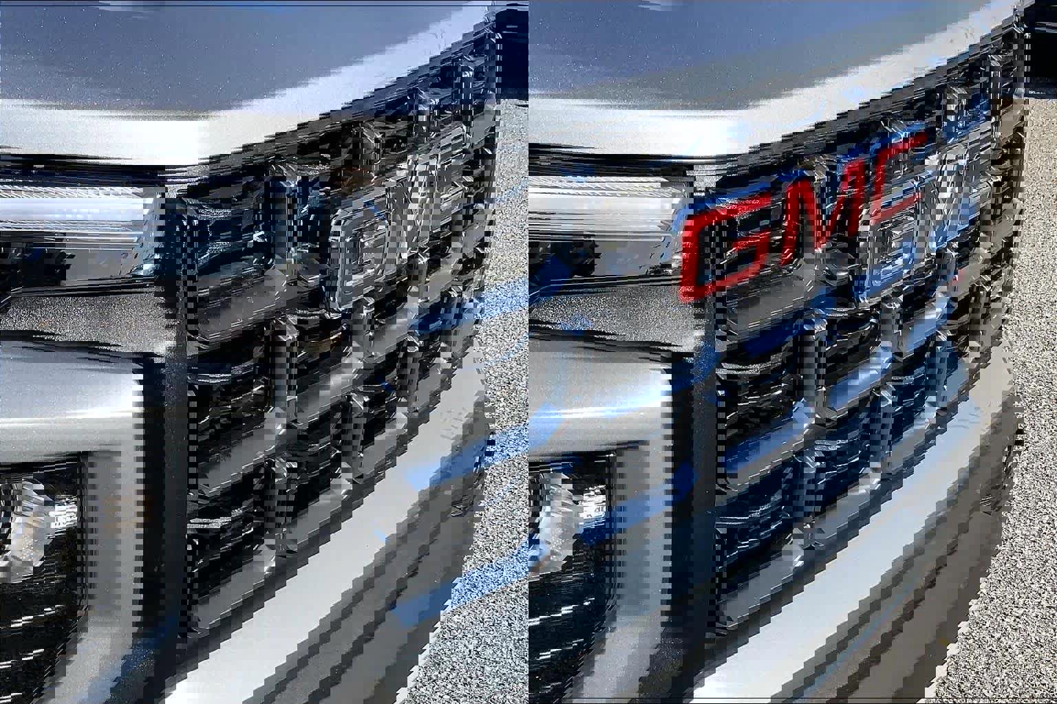 Used 2024 GMC Canyon AT4 w/ Canyon Safety Plus Package image 29