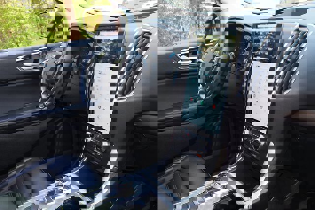 Certified 2024 Ford Edge SEL w/ Convenience Package image 10