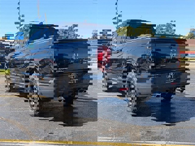 Used 2021 Honda Ridgeline Black Edition image 3