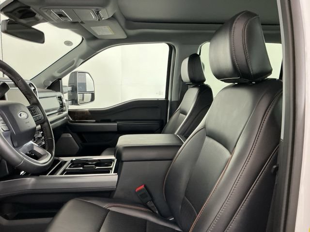 Certified 2025 Ford F350 Lariat w/ FX4 Off-Road Package AWD/4WD image 17