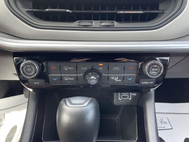 Used 2025 Jeep Compass Limited AWD/4WD image 26