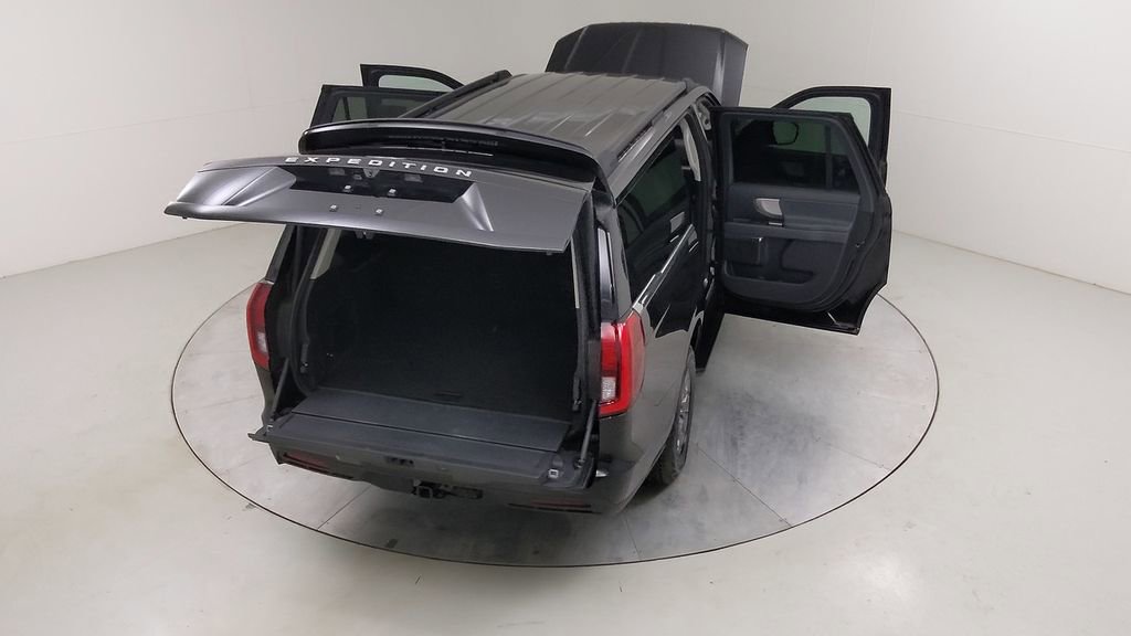 Certified 2025 Ford Expedition Max Active image 50