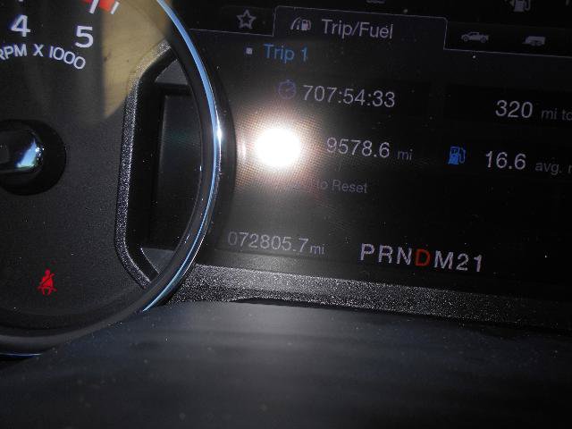 Certified 2019 Ford F350 Lariat w/ Camper Package AWD/4WD image 15