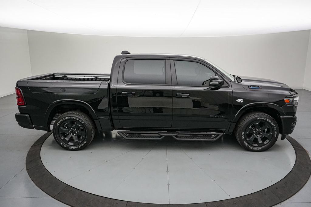 Used 2026 RAM 1500 Big Horn AWD/4WD image 3