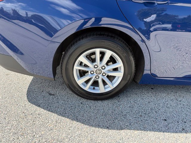 Used 2025 Toyota Camry LE FWD image 57