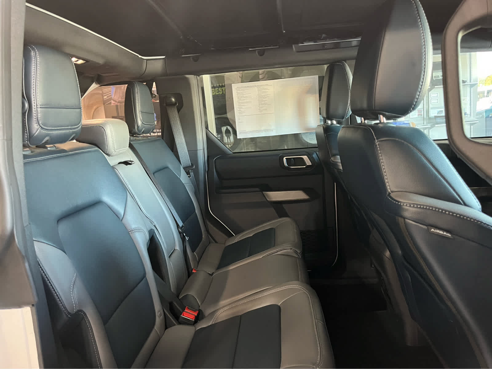 Certified 2023 Ford Bronco Outer Banks w/ Sasquatch Package AWD/4WD image 24