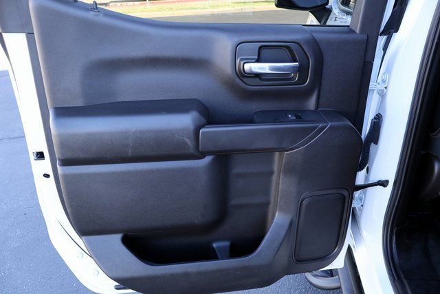 Used 2024 Chevrolet Silverado 1500 Custom Trail Boss w/ LPO, Dark Essentials Package image 25