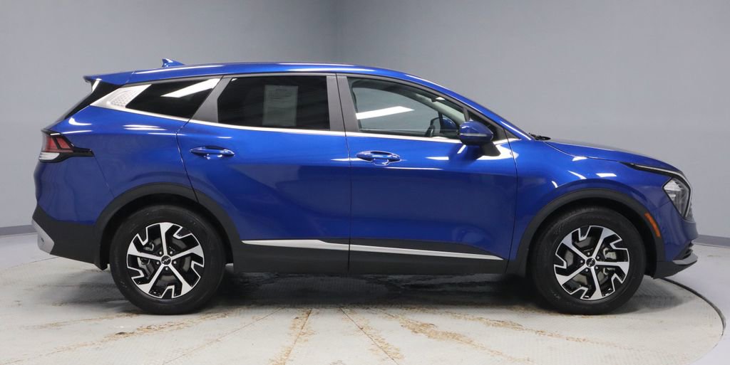Used 2023 Kia Sportage EX FWD image 12