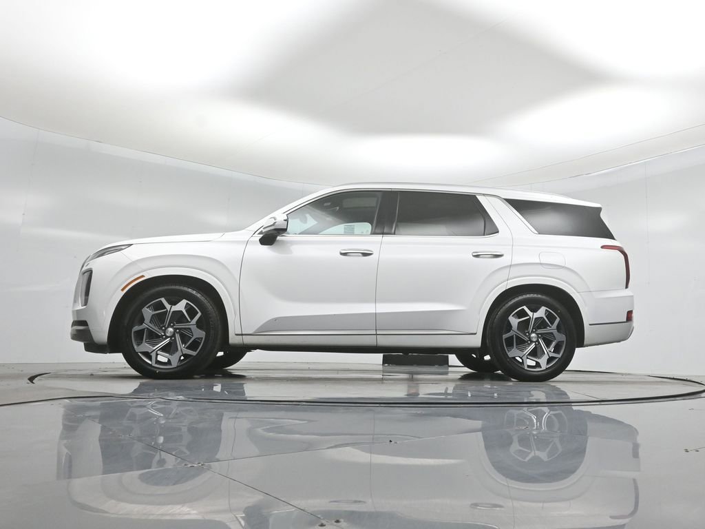 Used 2022 Hyundai Palisade Calligraphy w/ Cargo Package FWD image 8