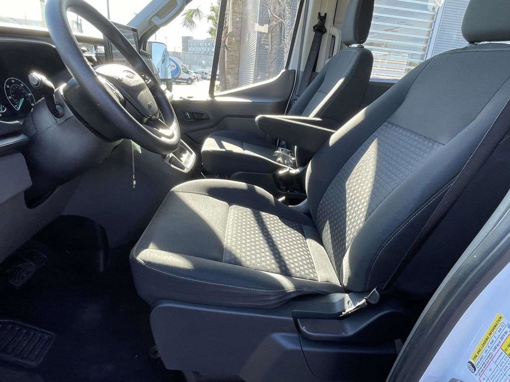 Certified 2023 Ford Transit 350 XLT image 9