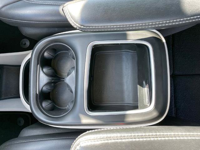 Used 2023 Chrysler Pacifica Touring-L image 24