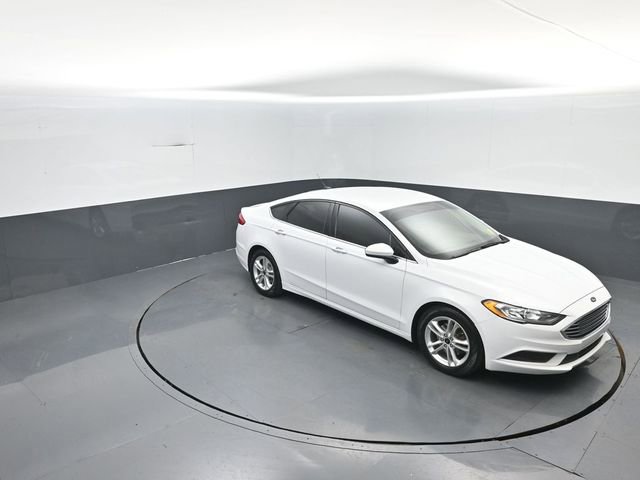 Certified 2018 Ford Fusion SE FWD image 23