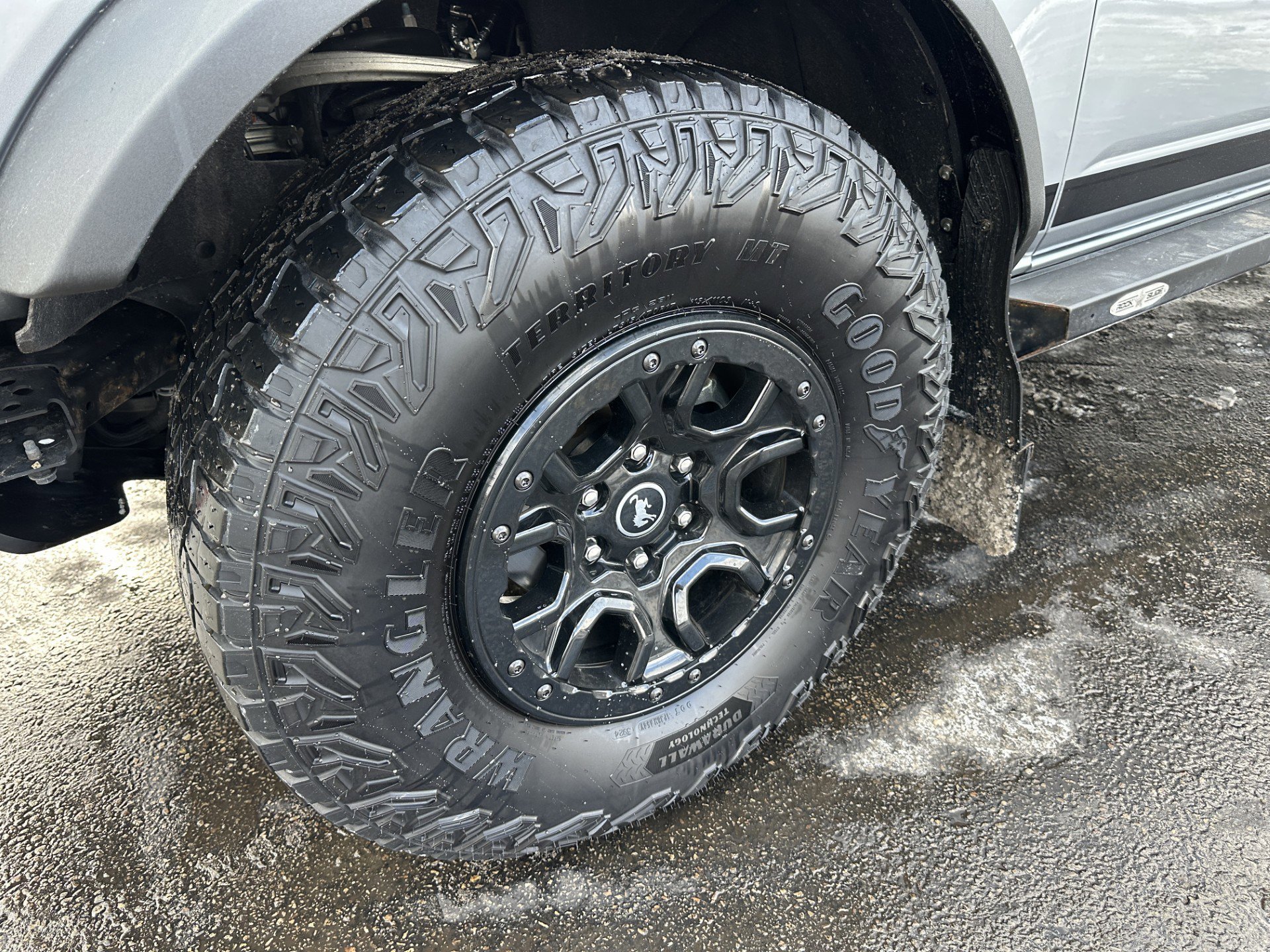 Certified 2023 Ford Bronco Wildtrak image 7