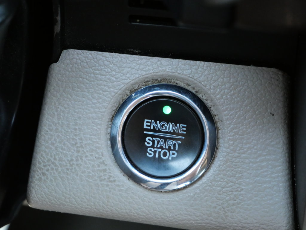 Certified 2019 Ford F350 Limited AWD/4WD image 31