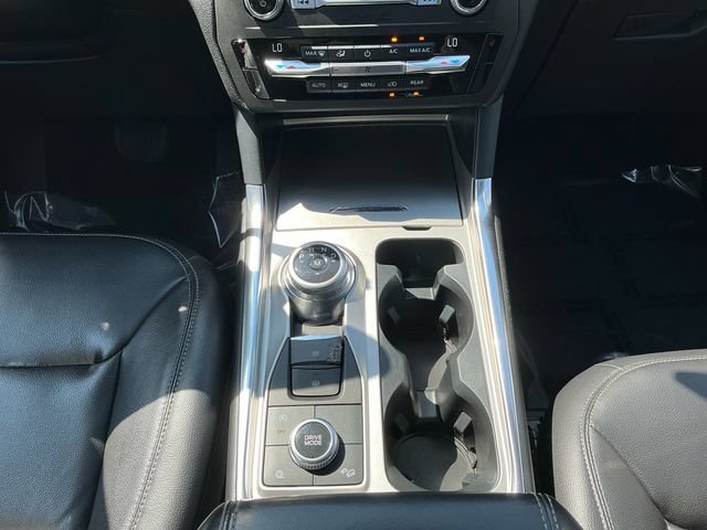 Certified 2020 Ford Explorer XLT w/ Equipment Group 202A AWD/4WD image 15