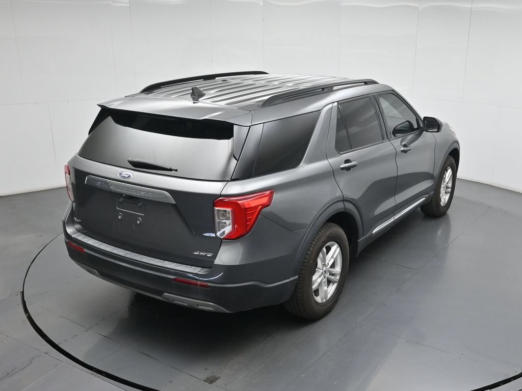 Certified 2023 Ford Explorer XLT w/ Equipment Group 202A AWD/4WD image 15
