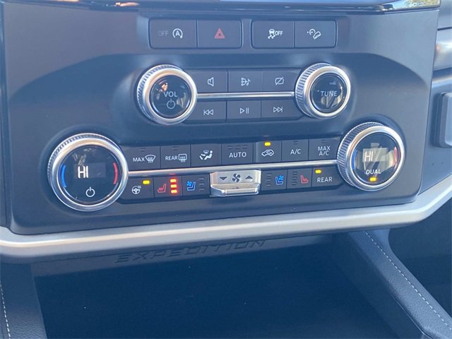 Certified 2024 Ford Expedition Max XLT image 26